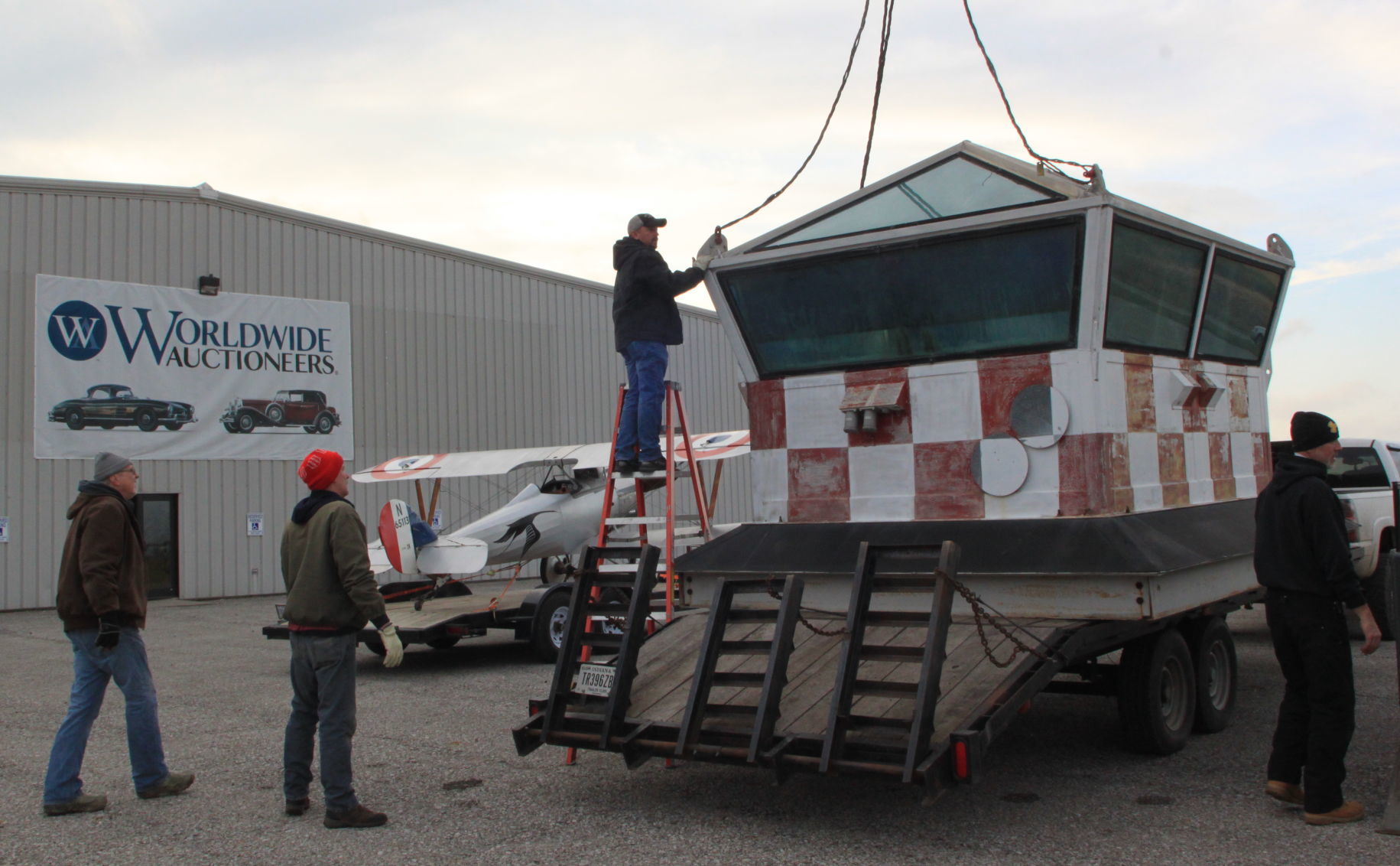 Air museum’s moving day